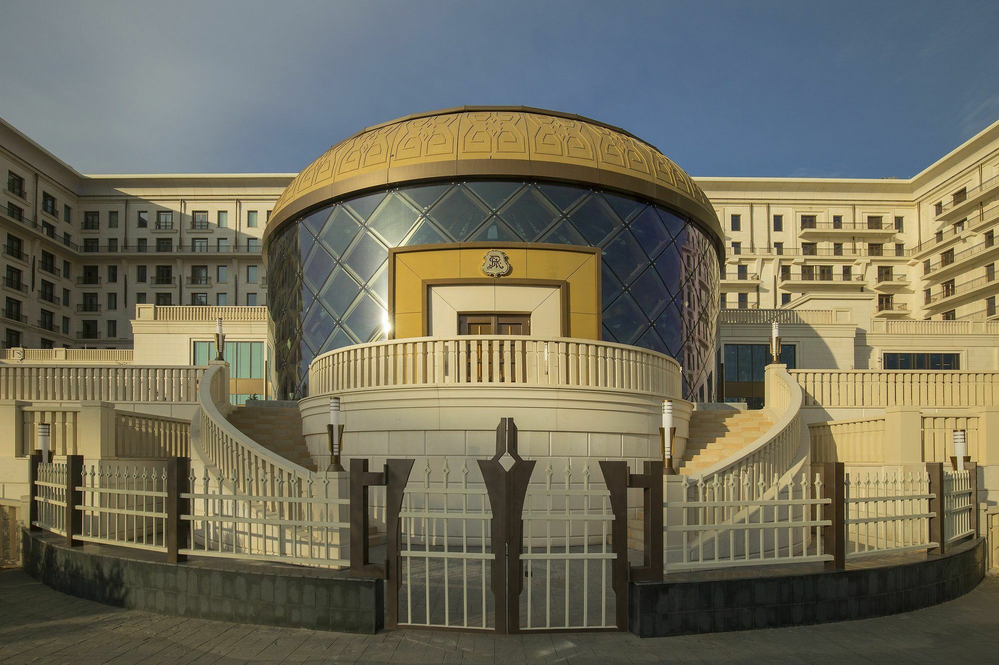 The St. Regis Astana Hotel Exterior photo The main entrance of the hotel