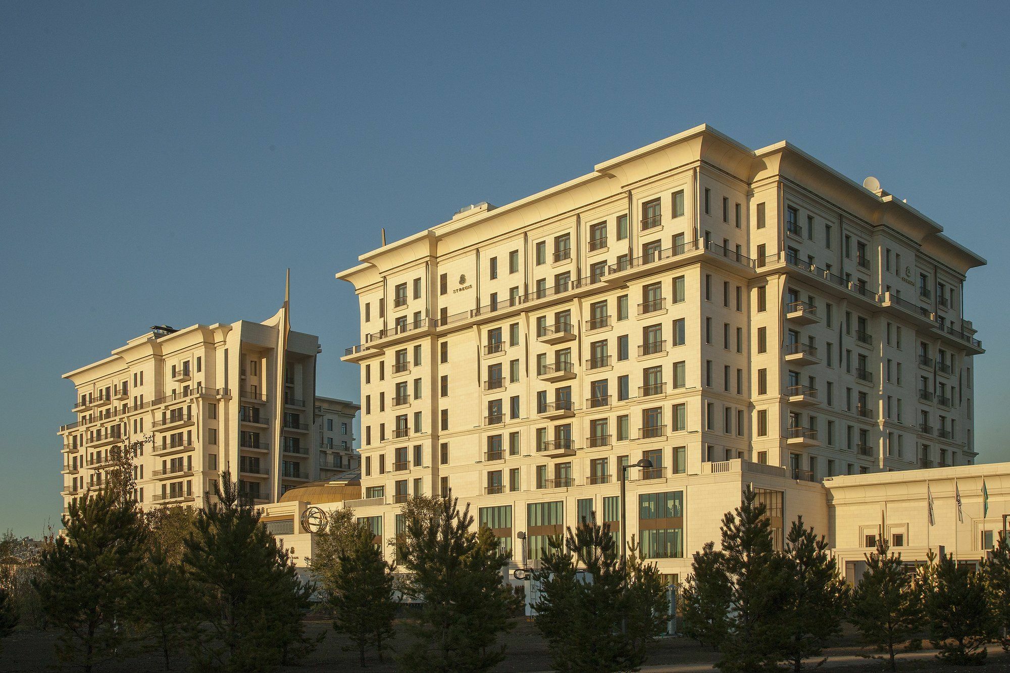 The St. Regis Astana Hotel Exterior photo The Four Seasons Hotel in Astana